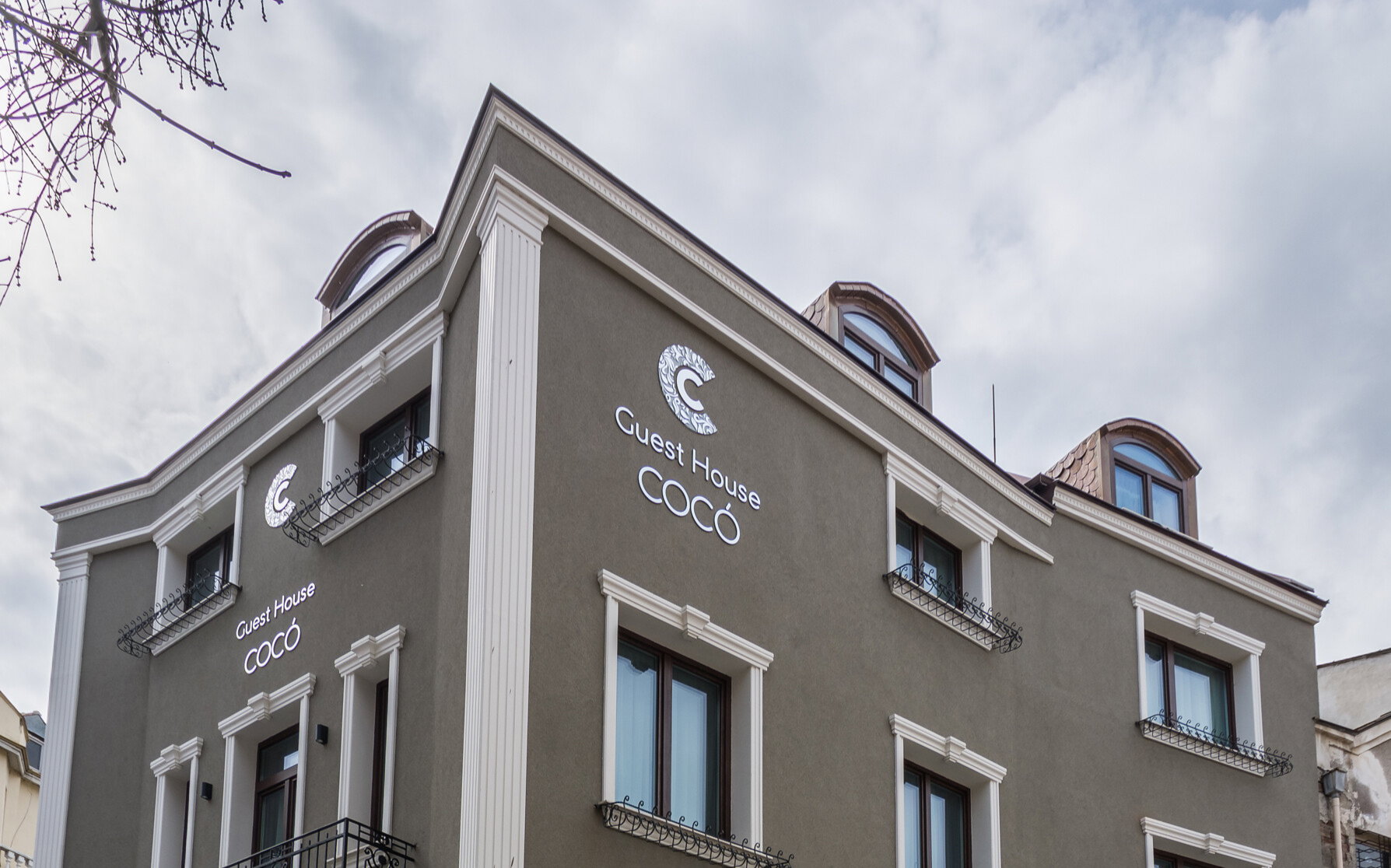 Inntelligent Coco Boutique Hotel software interface